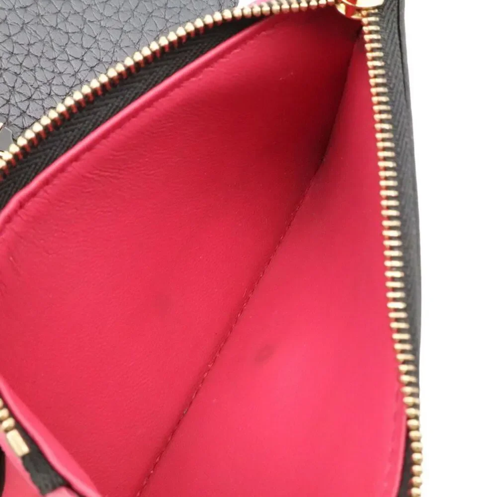 Louis Vuitton Capucines Compact Wallet